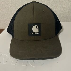 Carhartt hat green